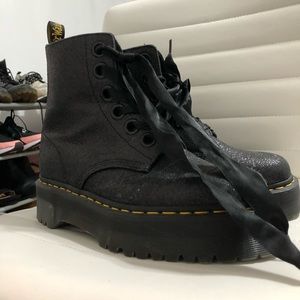 Molly Glitter Platform Dr. Martens